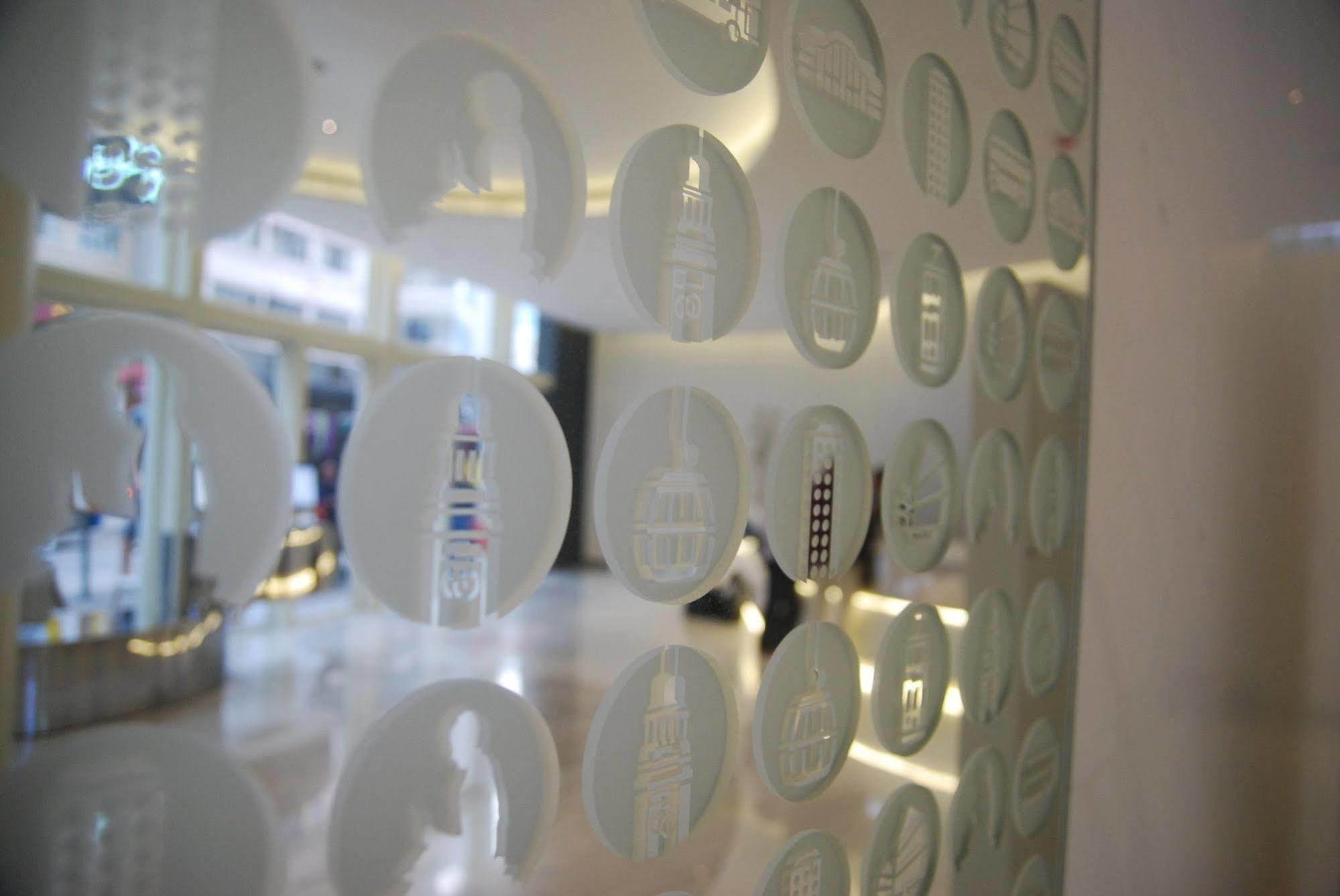 Ease Causeway Bay Hotel